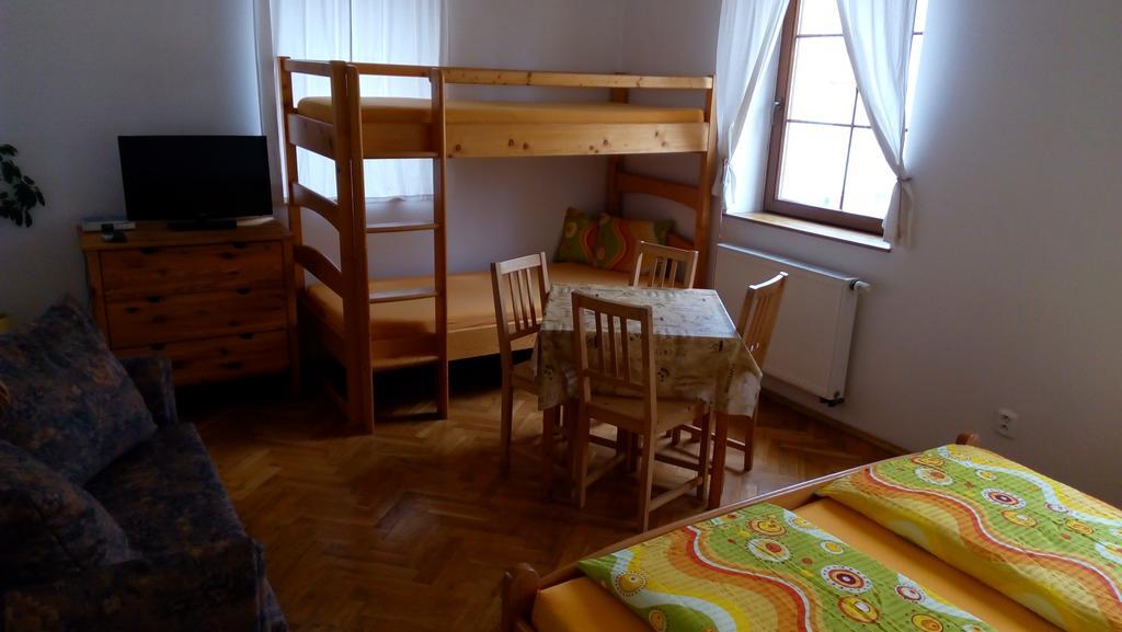 Apartmany Vrchlabí Exteriör bild
